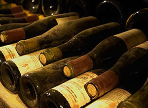 chteau_de_beaucastel_cellar_wine.jpg