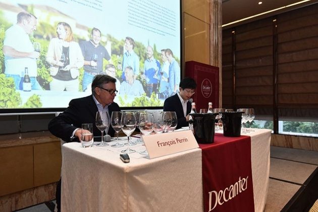 François Perrin hosts the Château de Beaucastel masterclass